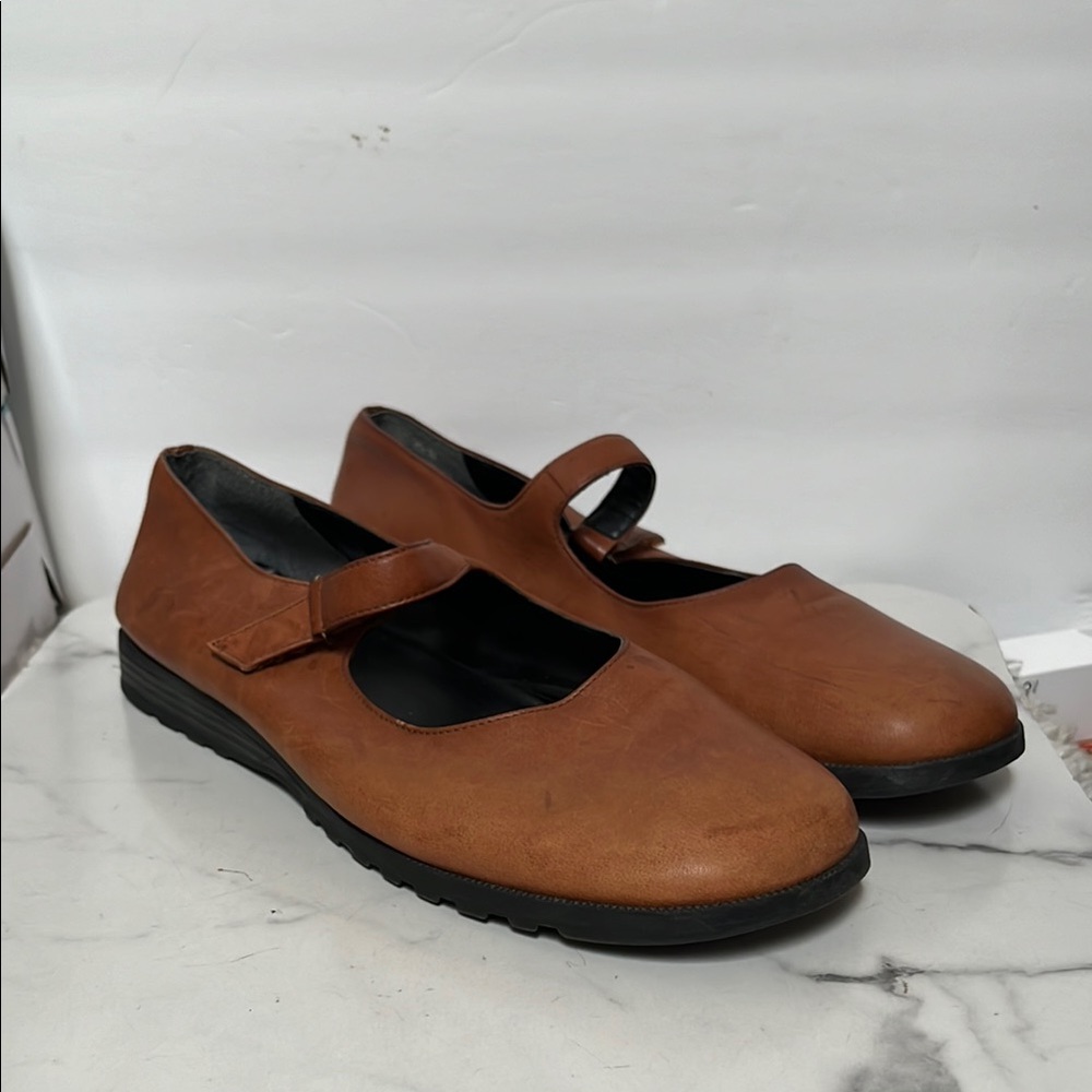 Brown Leather Mary Jane Shoes
